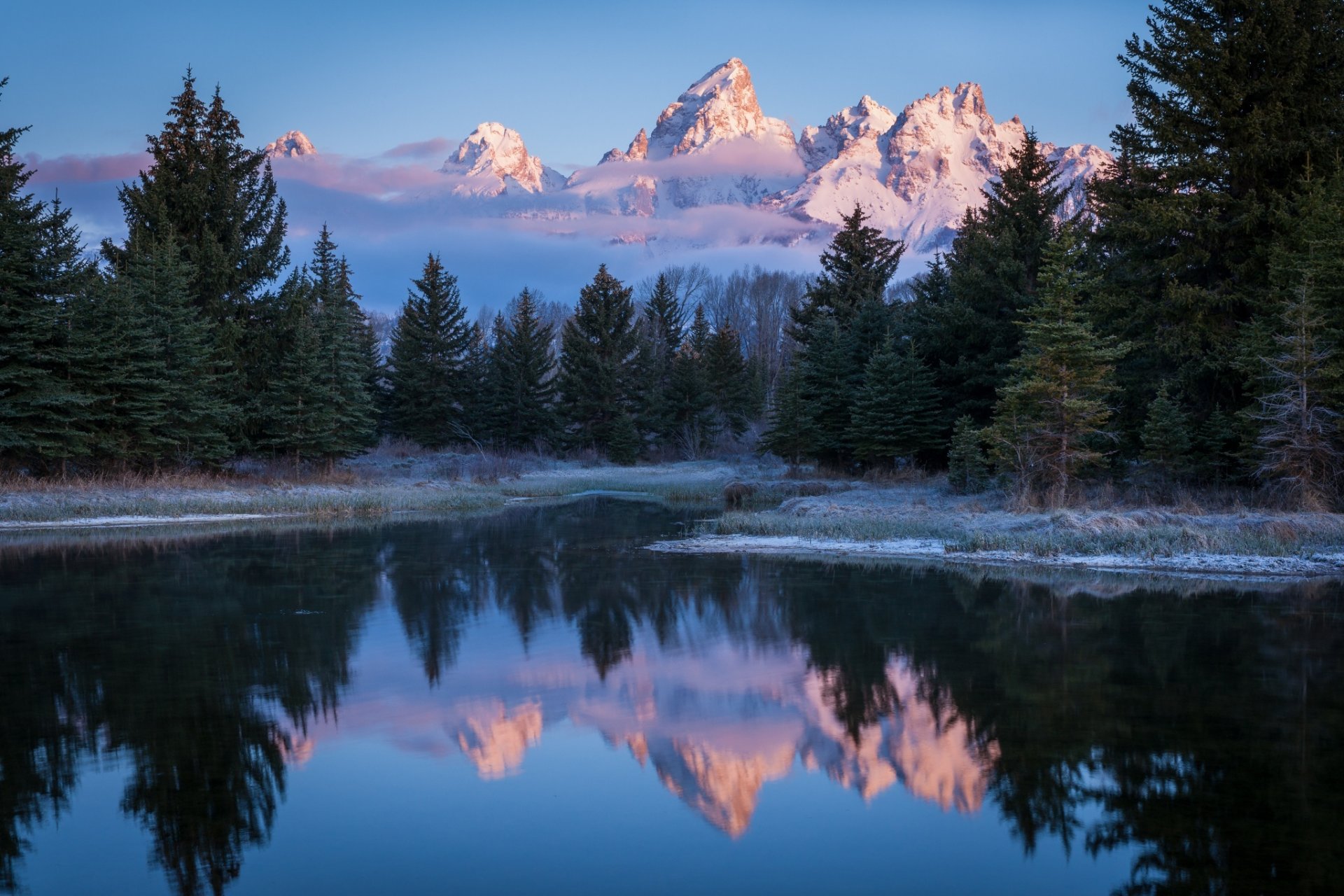 nature usa wyoming parc national de grand teton rivière snake schwabachers plantation forêt montagne réflexion givre matin