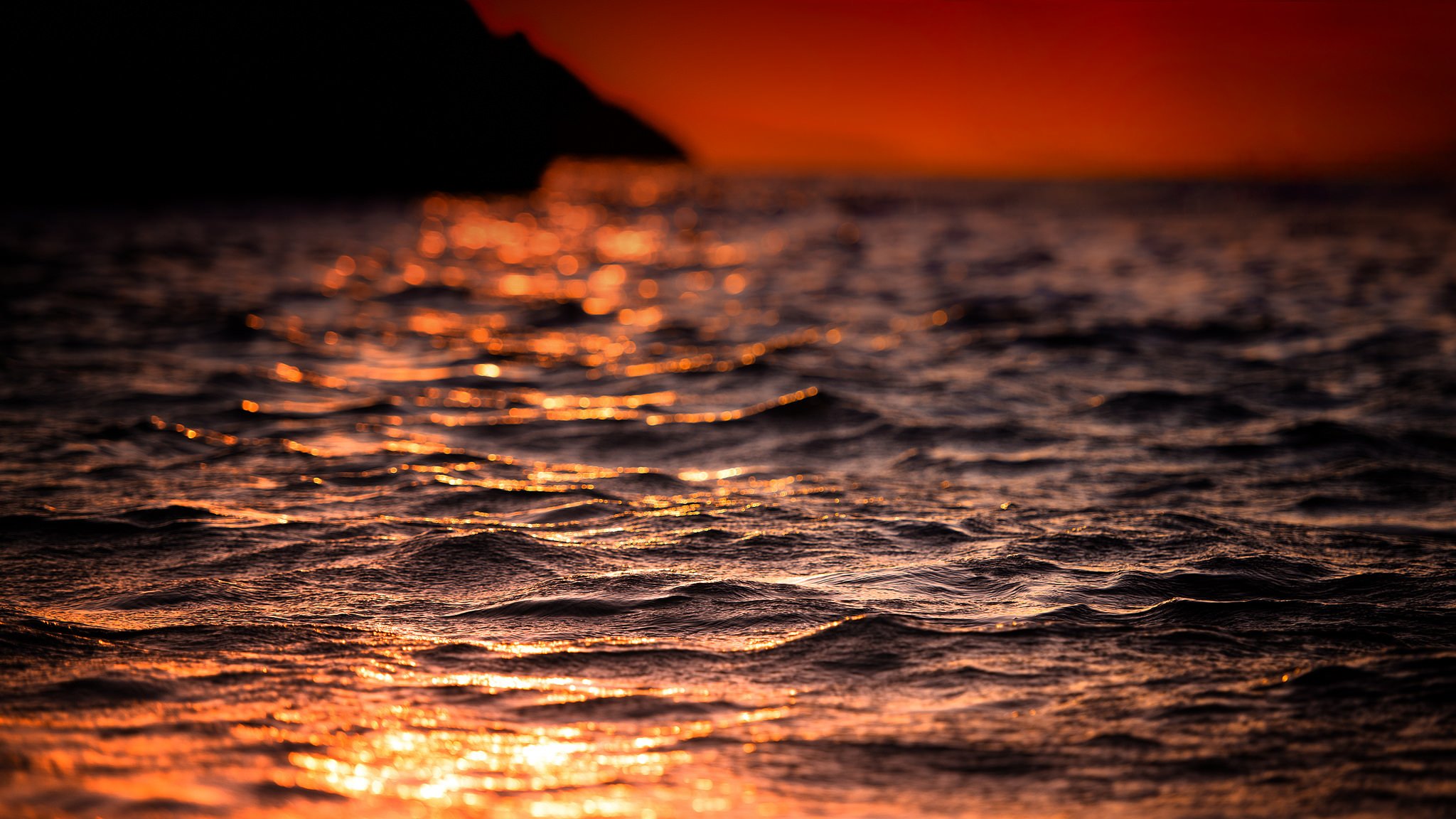 verano noche luz sol calor mar olas brillo jugando bokeh