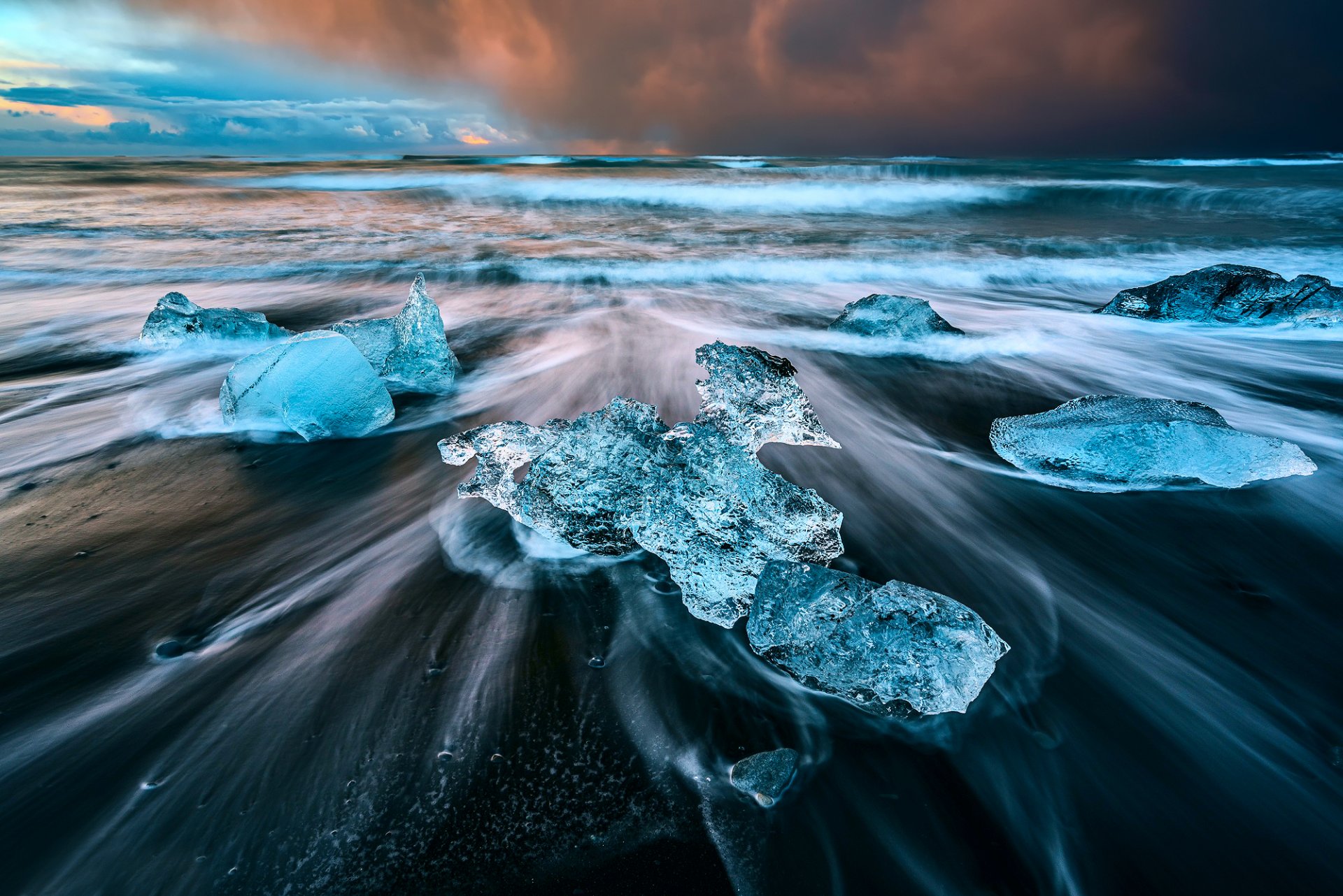 islandia laguna lodowcowa jökülsaurloun plaża ekspozycja niebo chmury zima grudzień