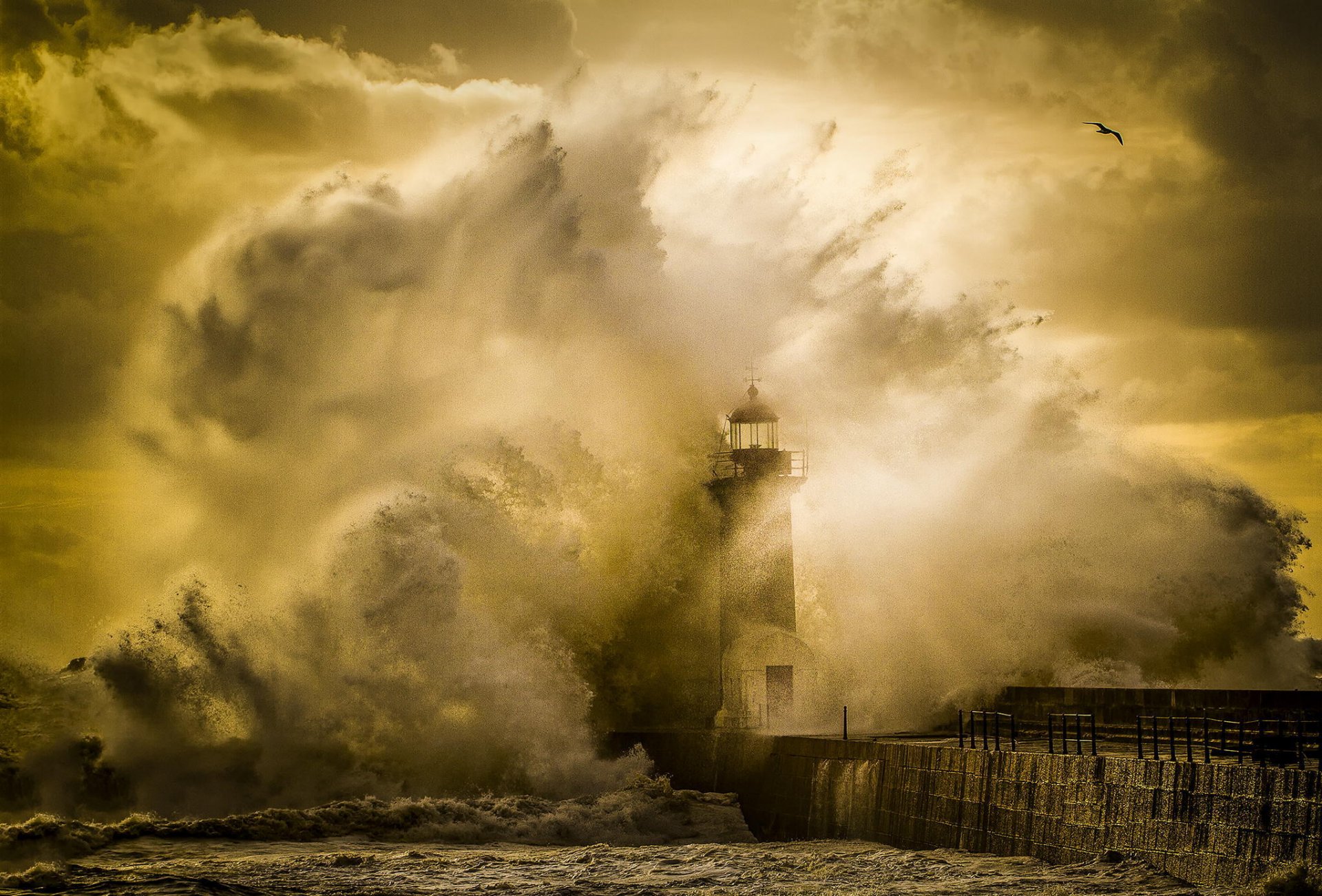 lighthouse waves storm spray nature