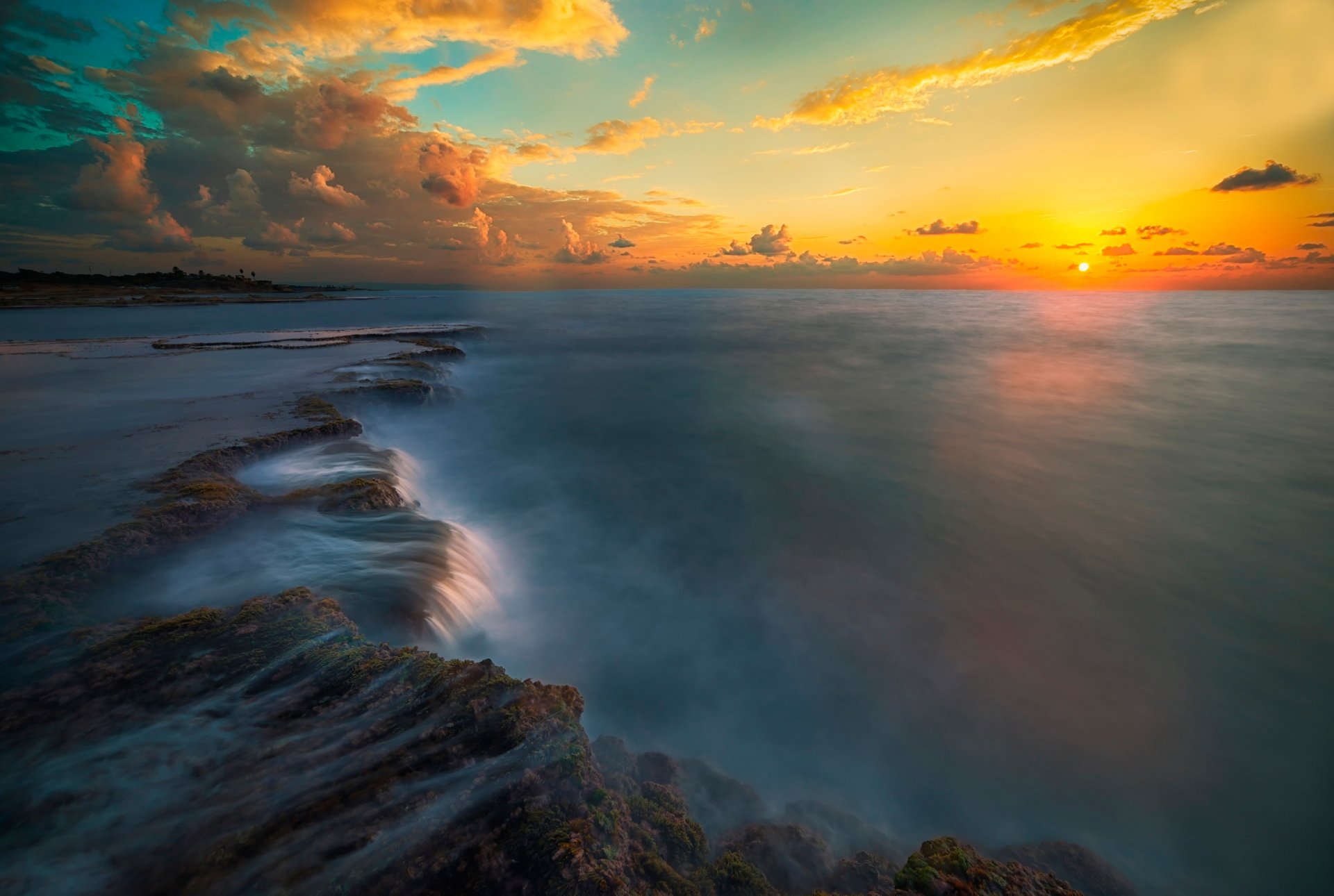 sole tramonto mare cielo nuvole