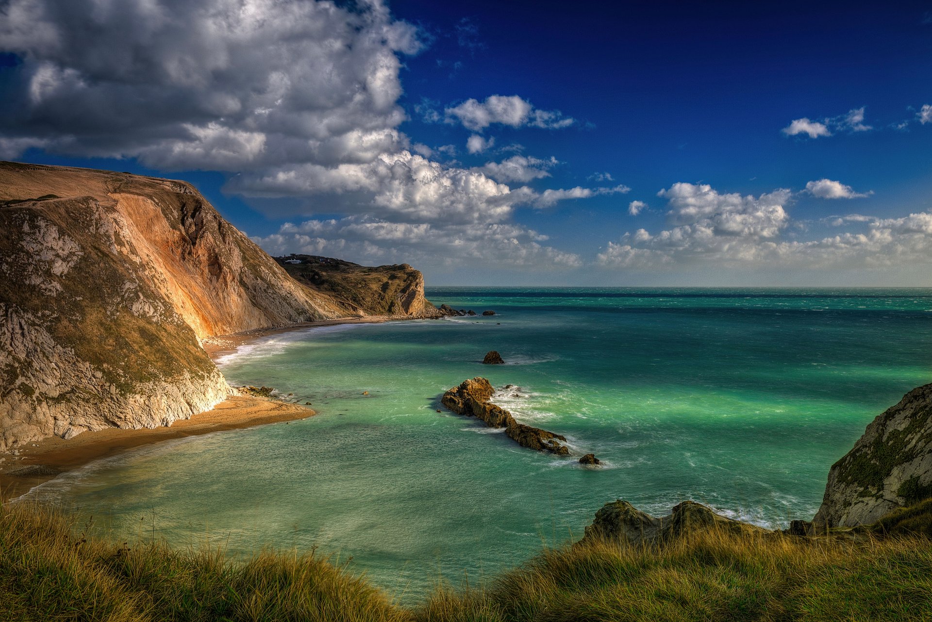 blue lagoon durdle door dorset england