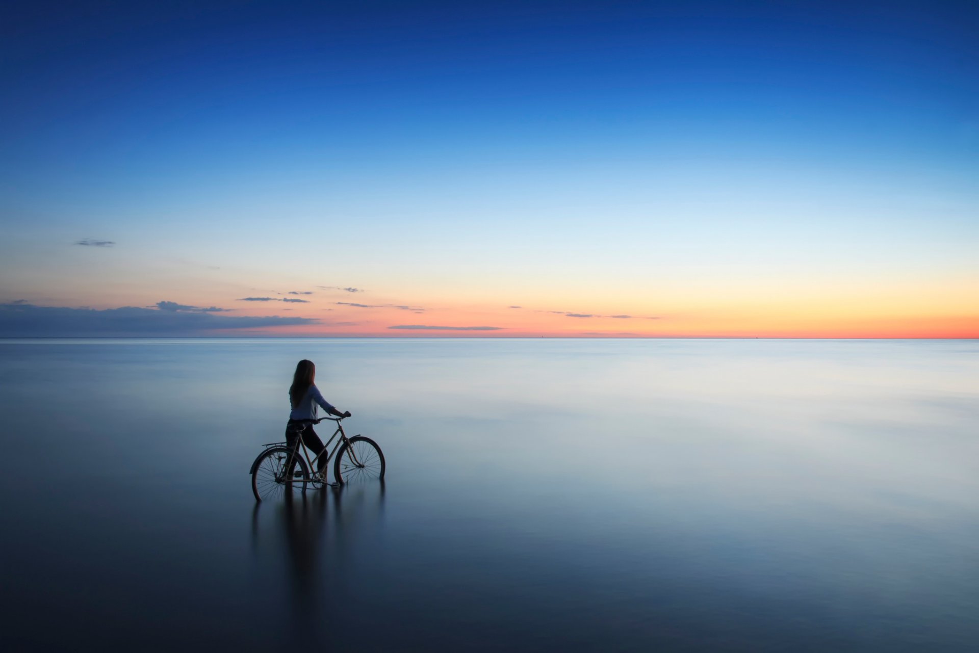 orizzonte ragazza bicicletta distanza