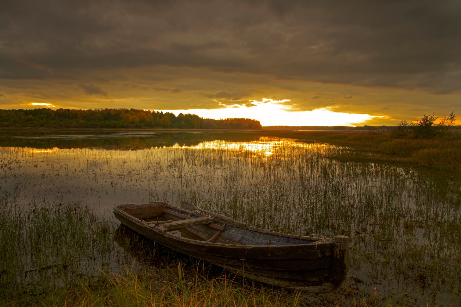 kenozerye coucher de soleil russie nord