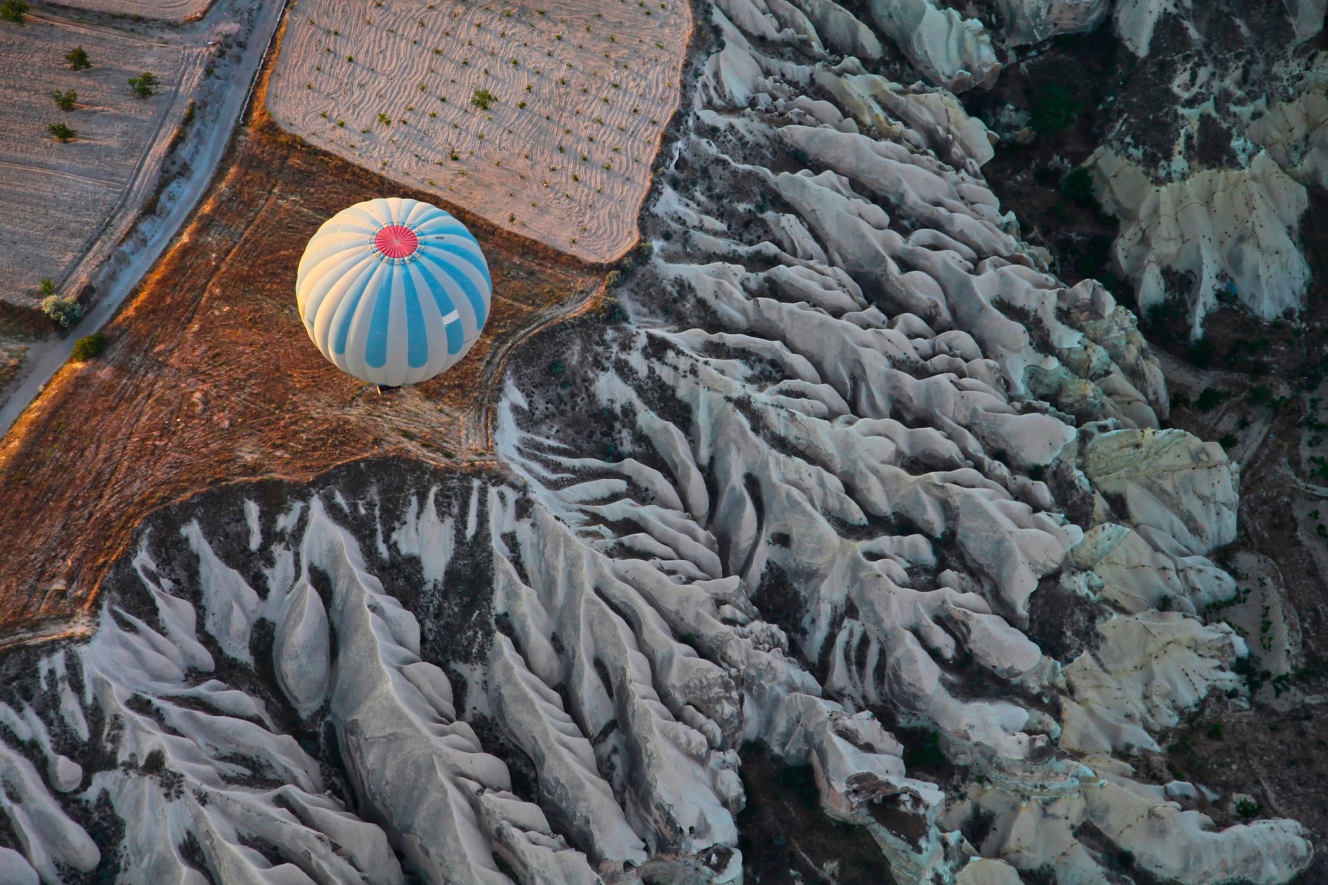 balloon views from the top