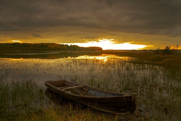 Sonnenuntergang nach Russland im Norden