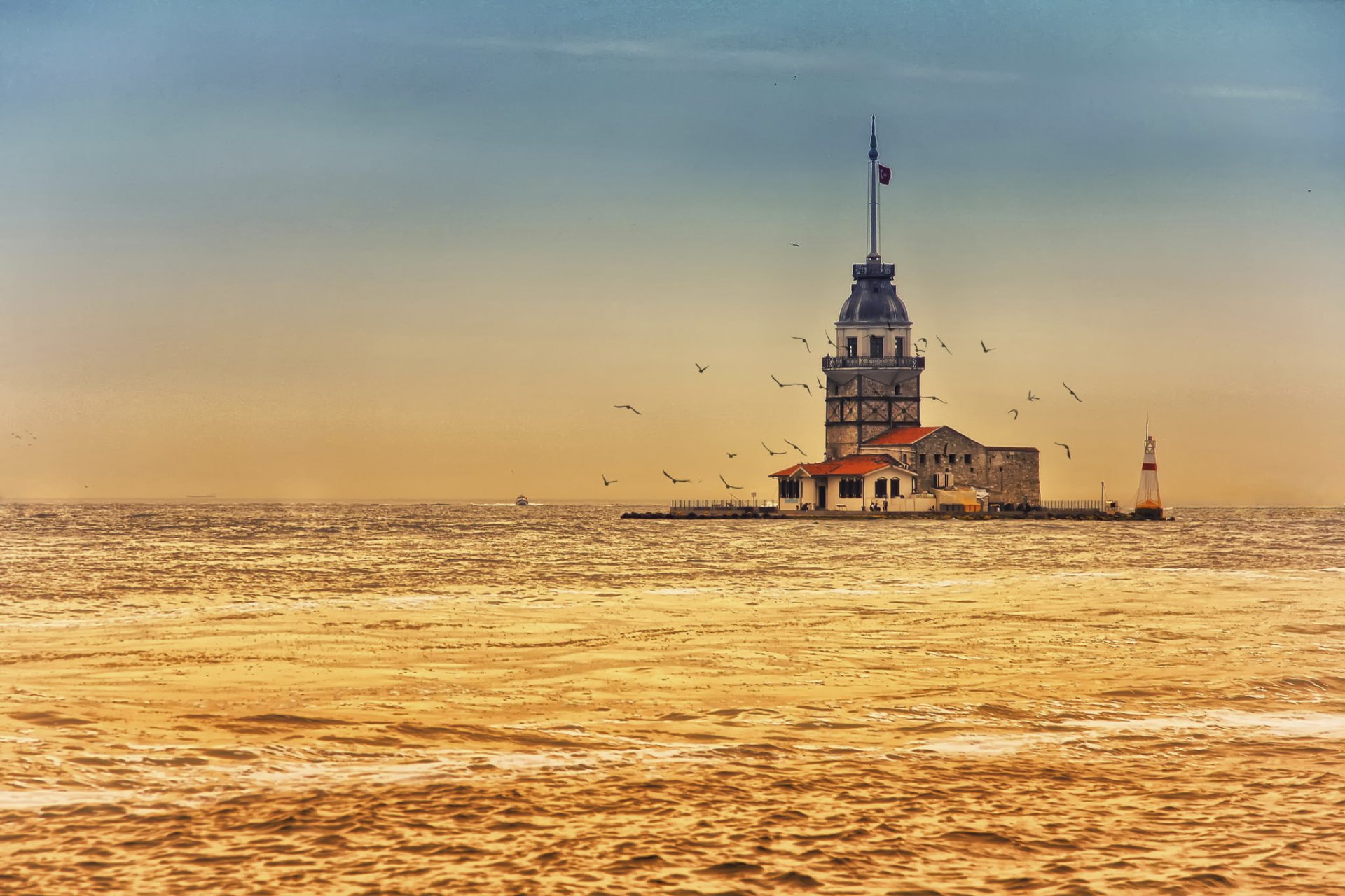 maiden tower turkey bosphorus strait