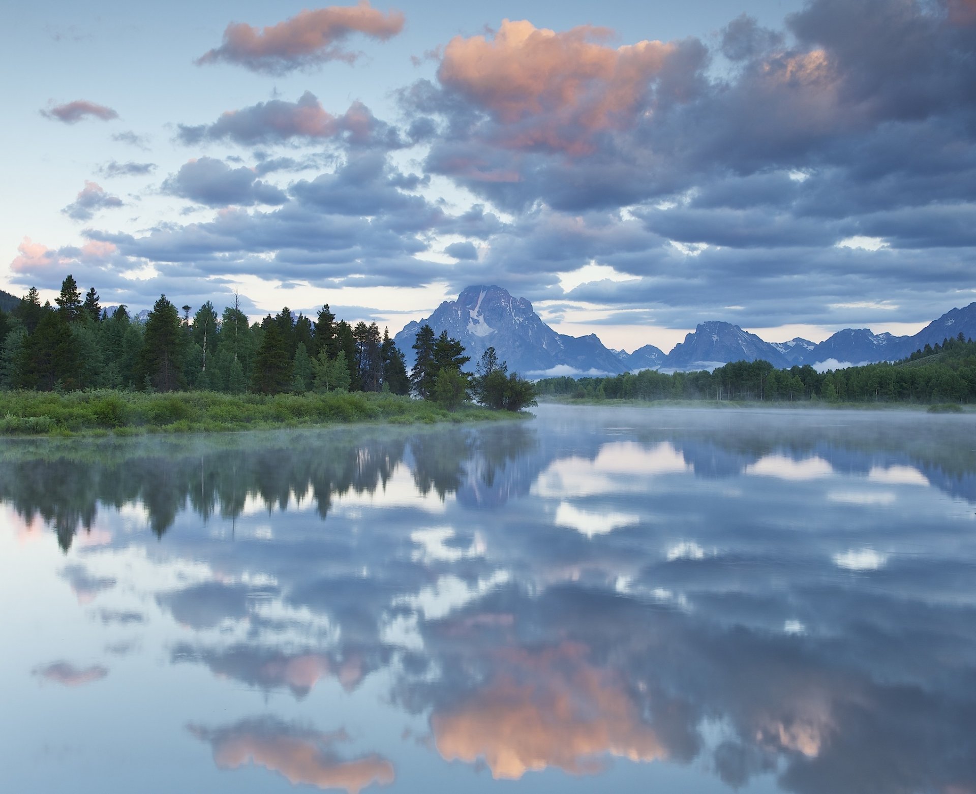 états-unis wyoming parc national grand teton backwaters flexion montagnes rivière forêt arbres ciel nuages réflexion