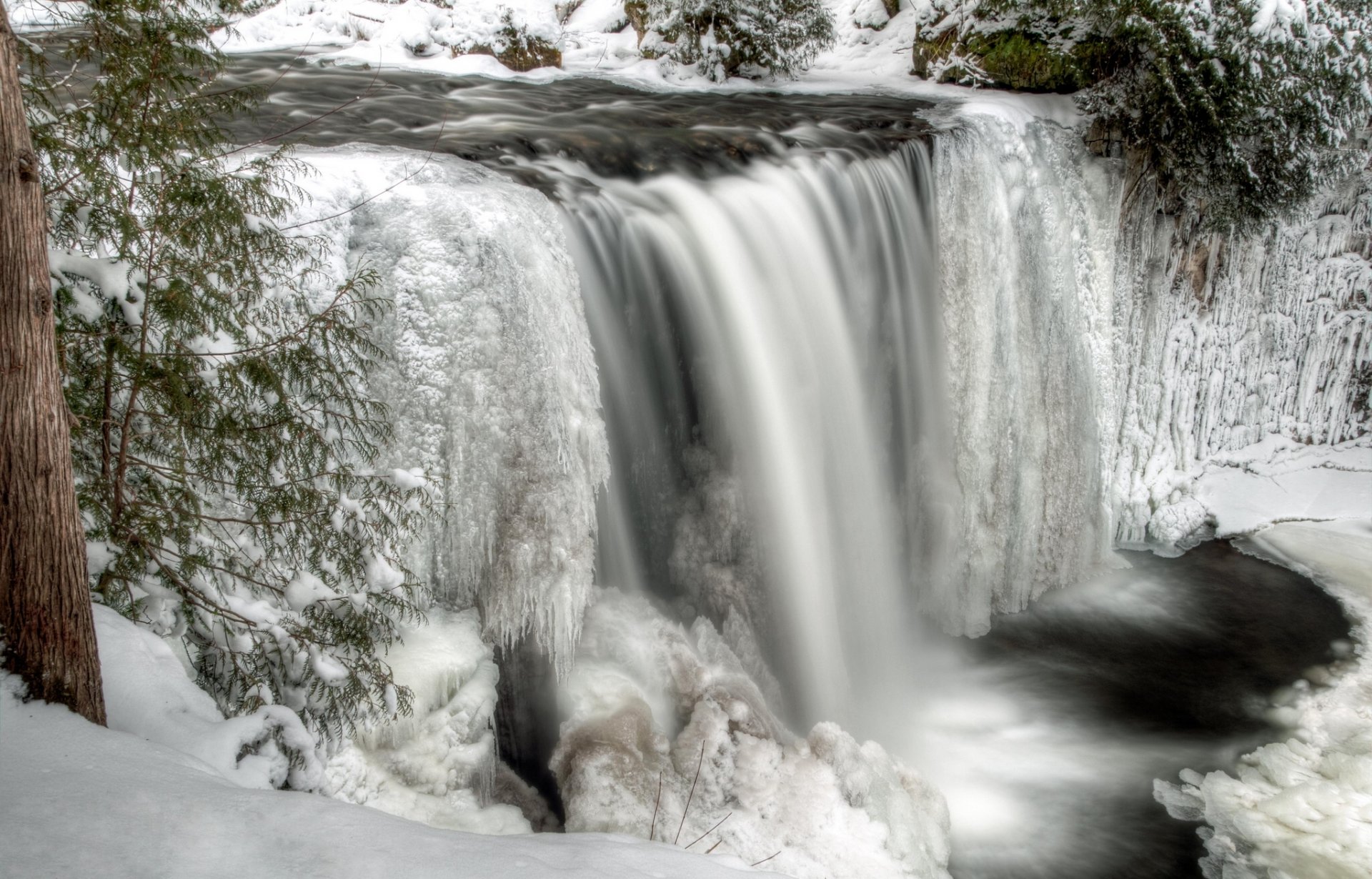 cascade hiver ruisseau neige rivière