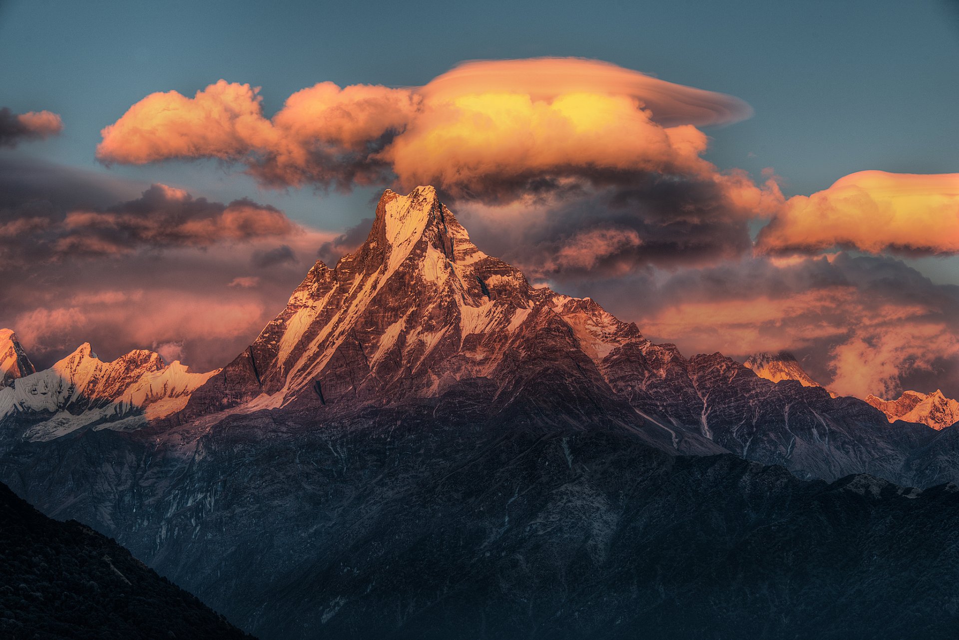 mountain nepal summit ridge peak snow sunset cloud