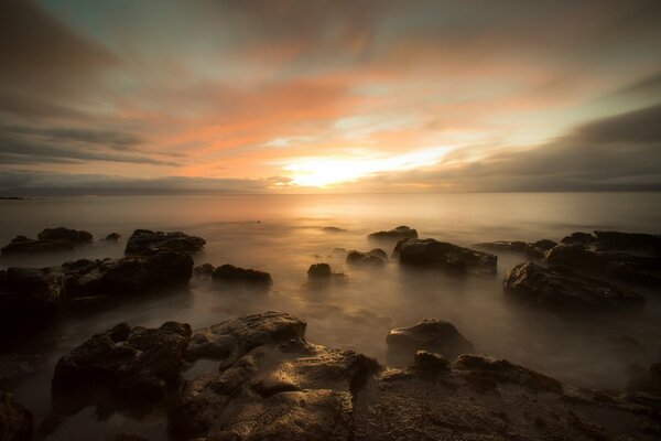 Widescreen sunset wallpaper on the sea