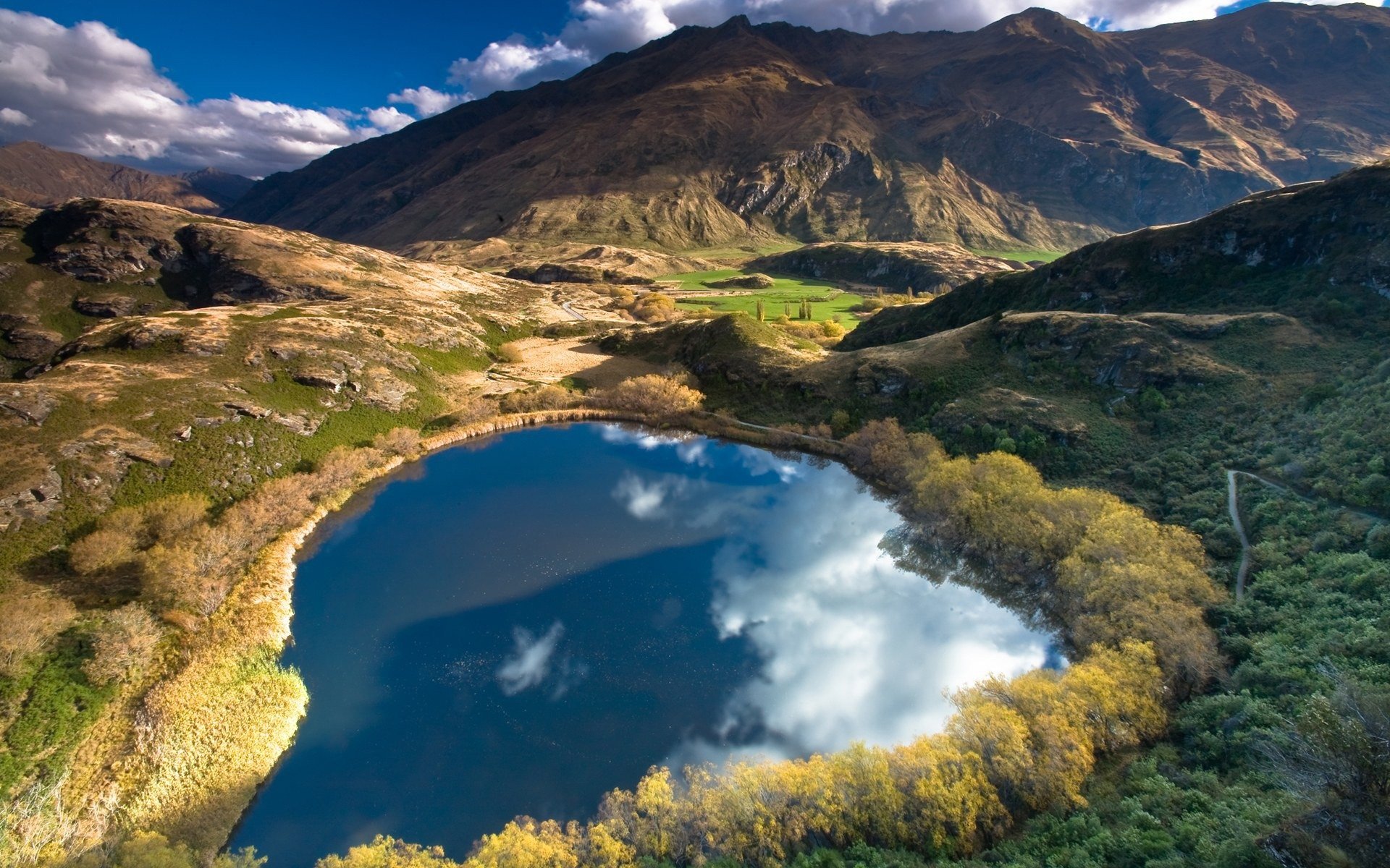 mountain lake tree reflection cloud