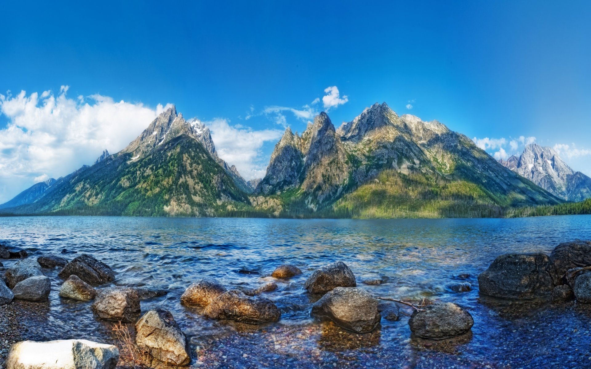 berge see wolken