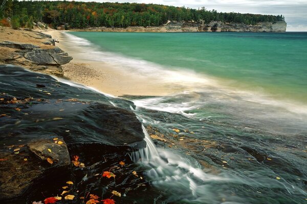 Côte rocheuse d automne