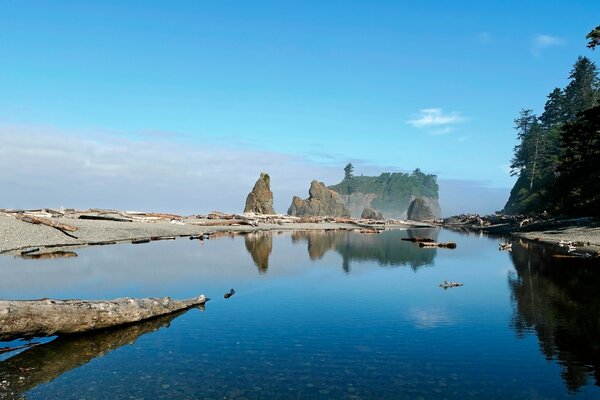 Calm landscape of clear water and rocks