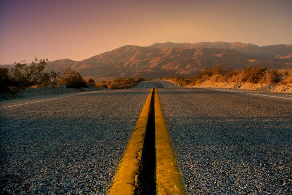 The dividing line in the macro of the Texas road