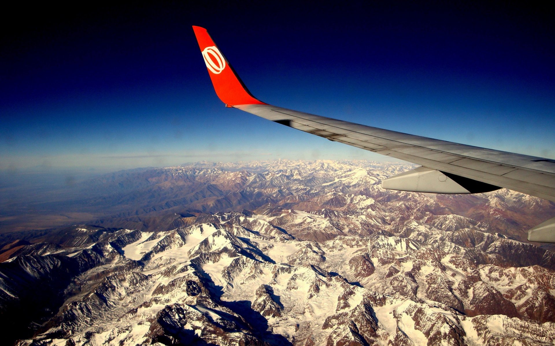 mountain plane wing