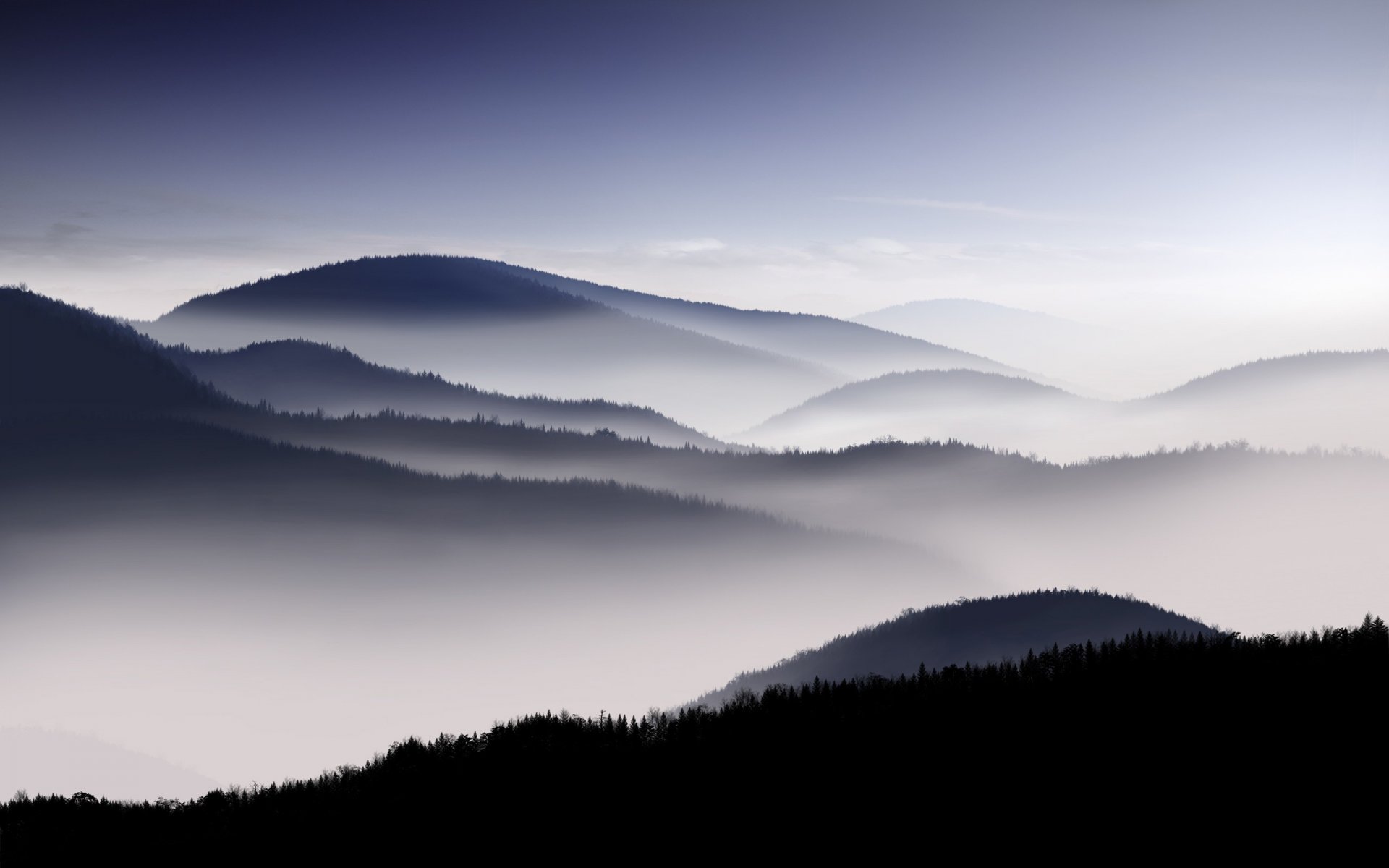 nebbia montagne cielo mattina