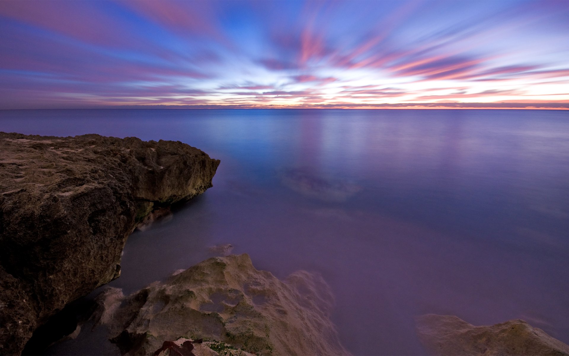 nuages roches mer ciel lever du soleil eau