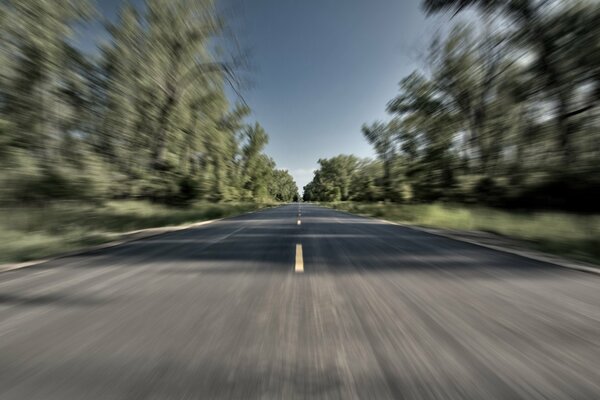 Carretera a alta velocidad