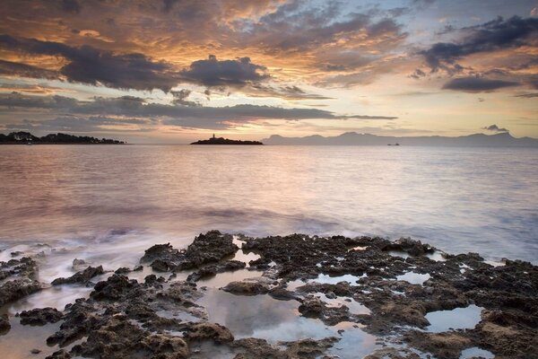 Hola cielo mar nubes