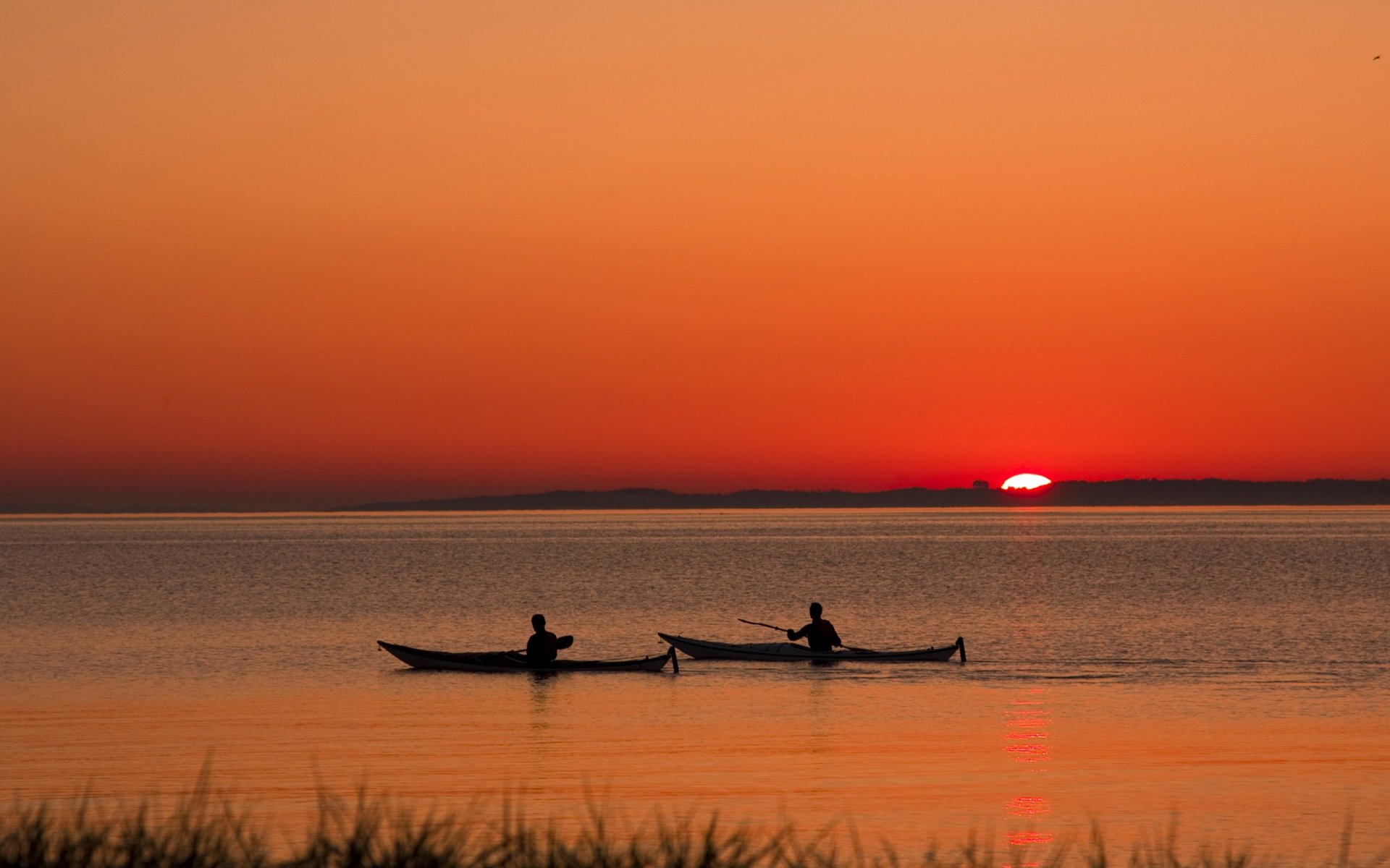 unset lake boat