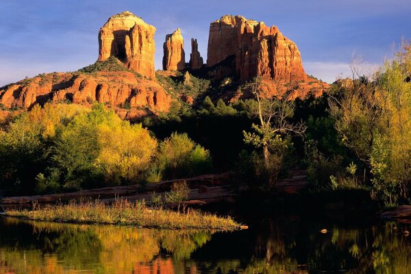 Arizona Wasser auf Felsen Hintergrund