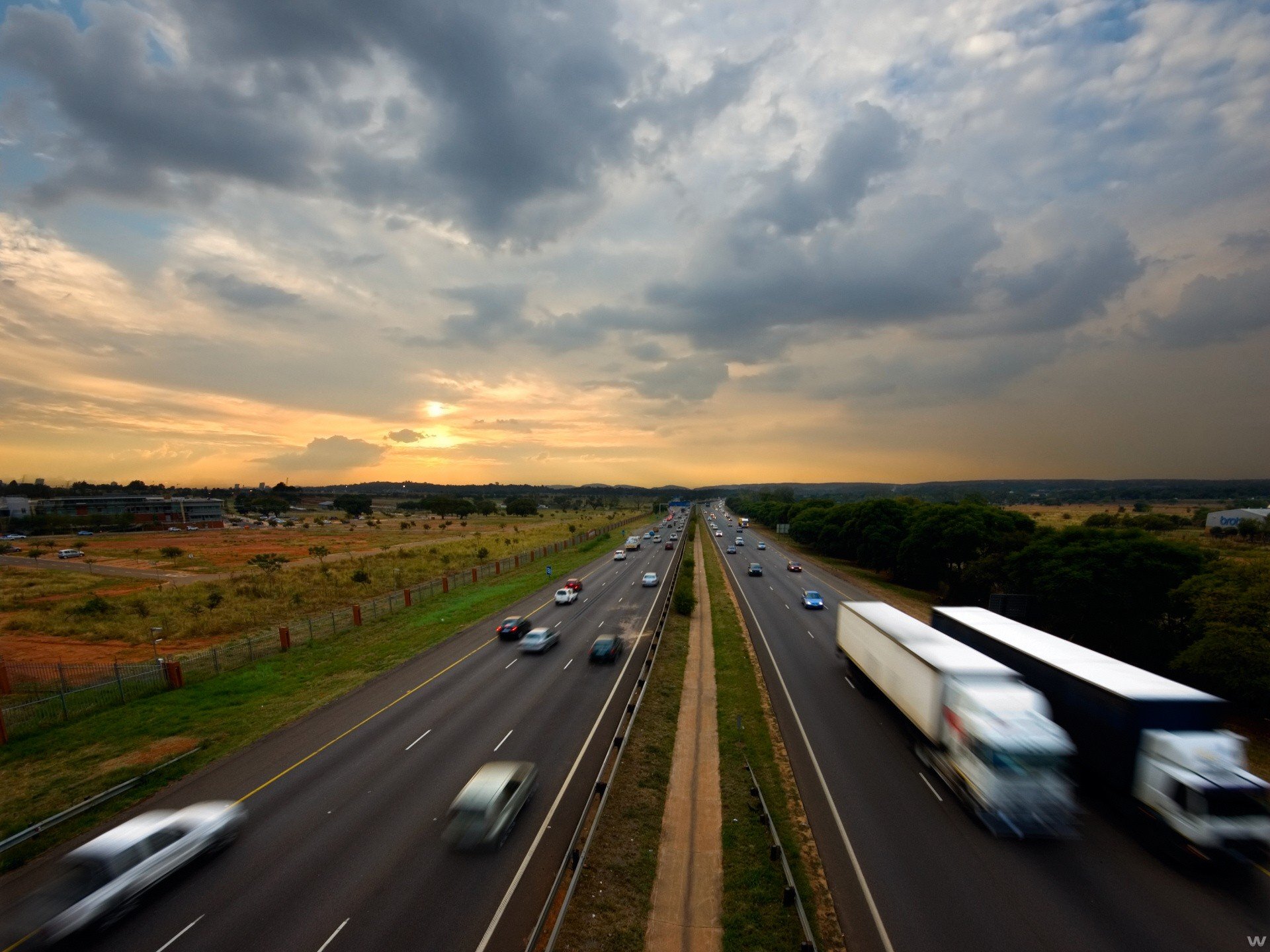 route route machines nuages