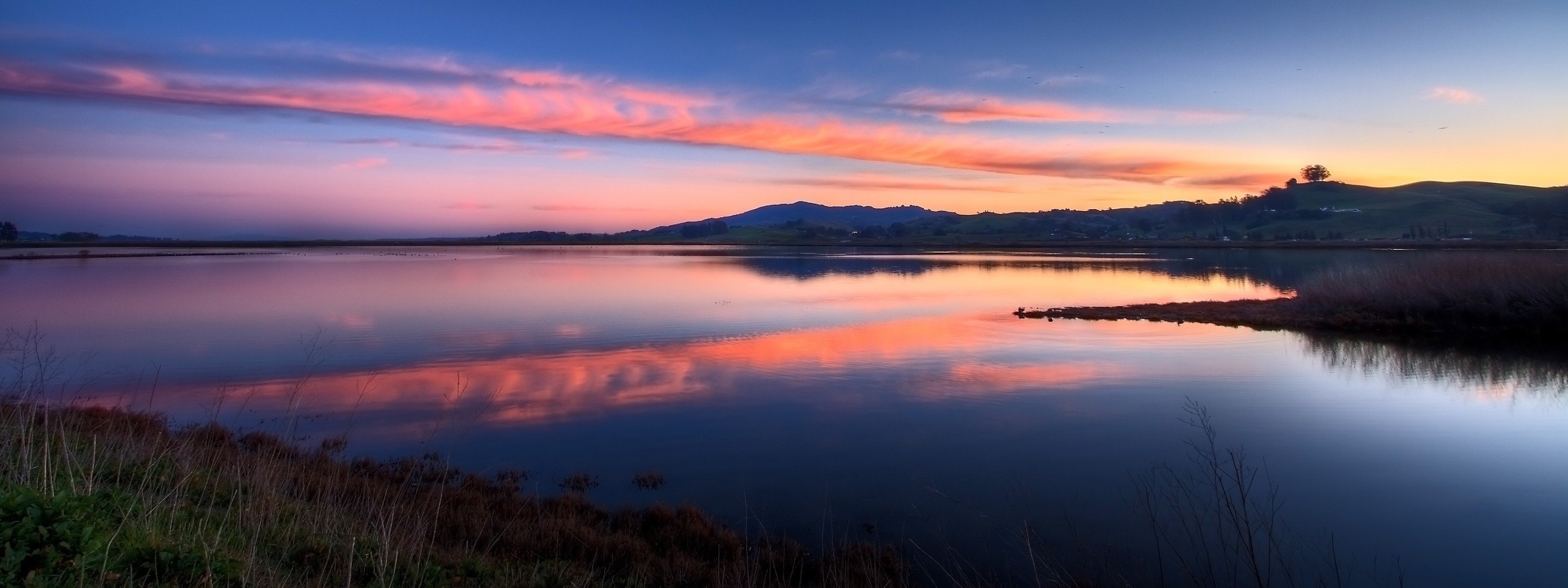 lac coucher de soleil ciel