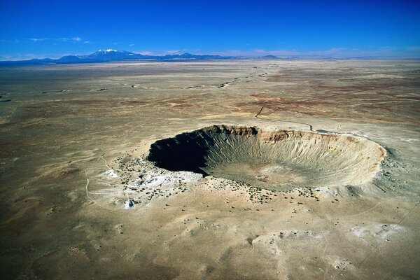 Meteoritenkrater in der Wüste von Arizona