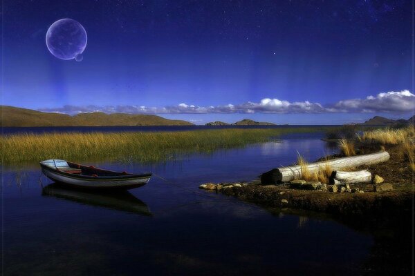 La Luna no se refleja ni en el lago