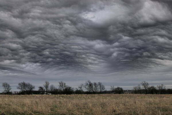 Une Tempête approche dans l âme