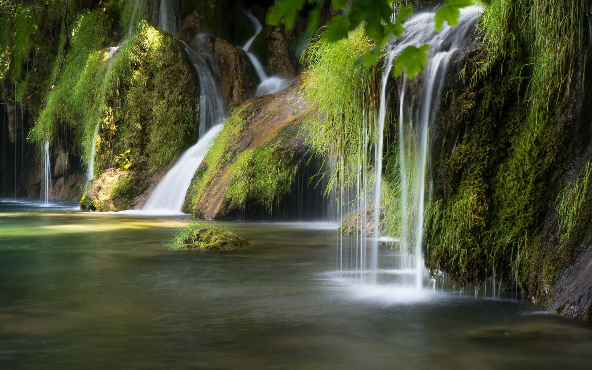 rivière cascade nature