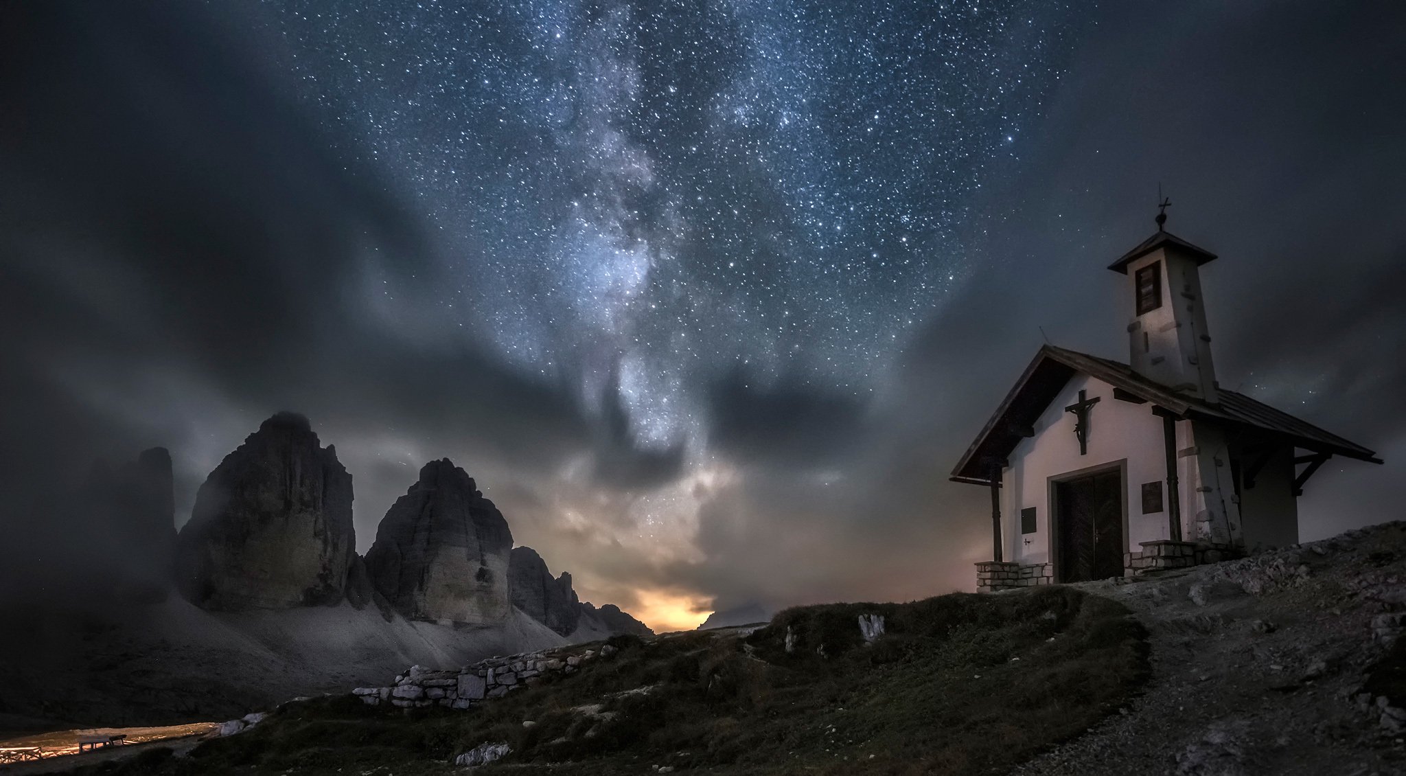 tre cime di lavaredo dolomites nuit italie