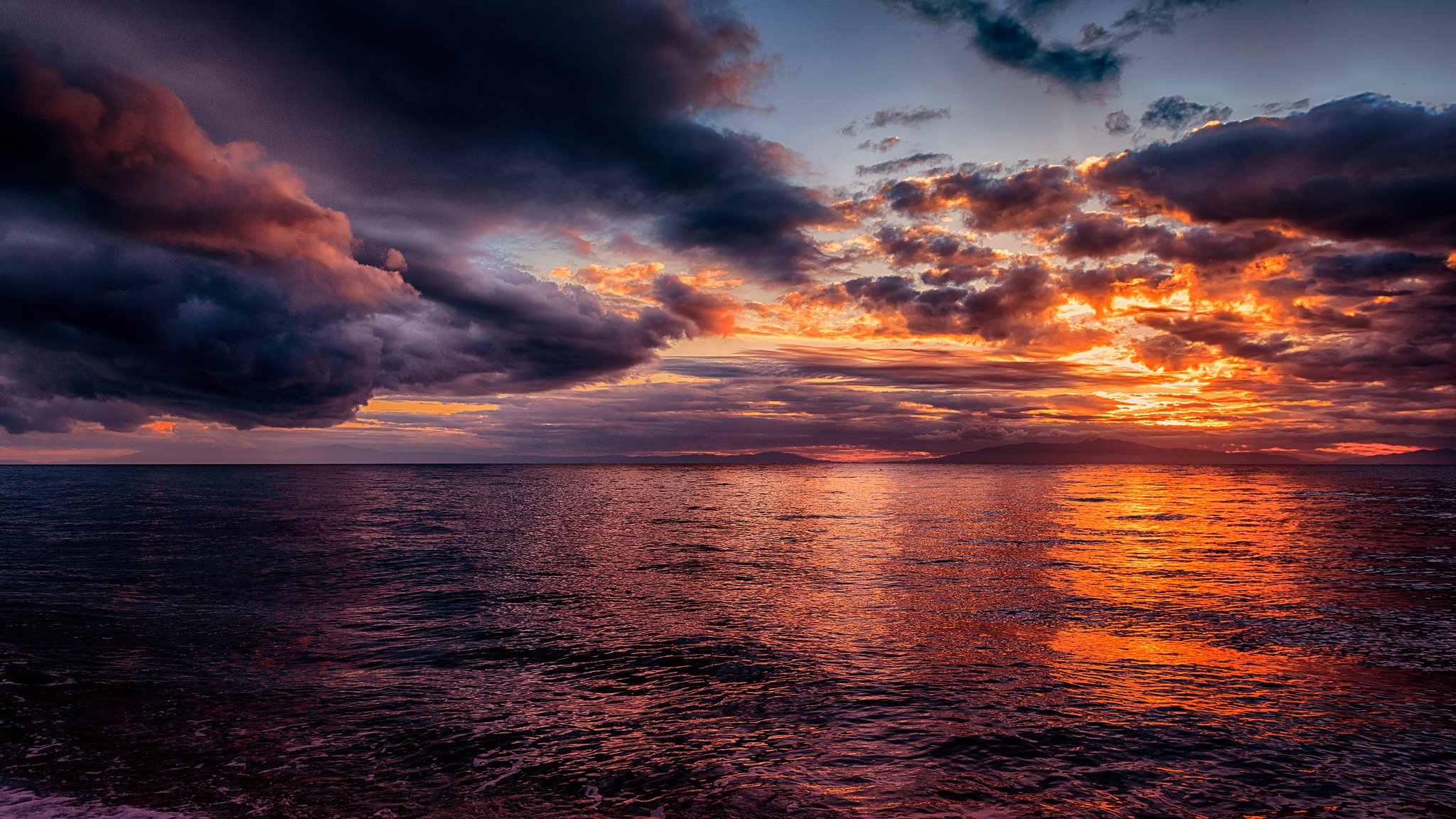 puesta de sol mar cielo