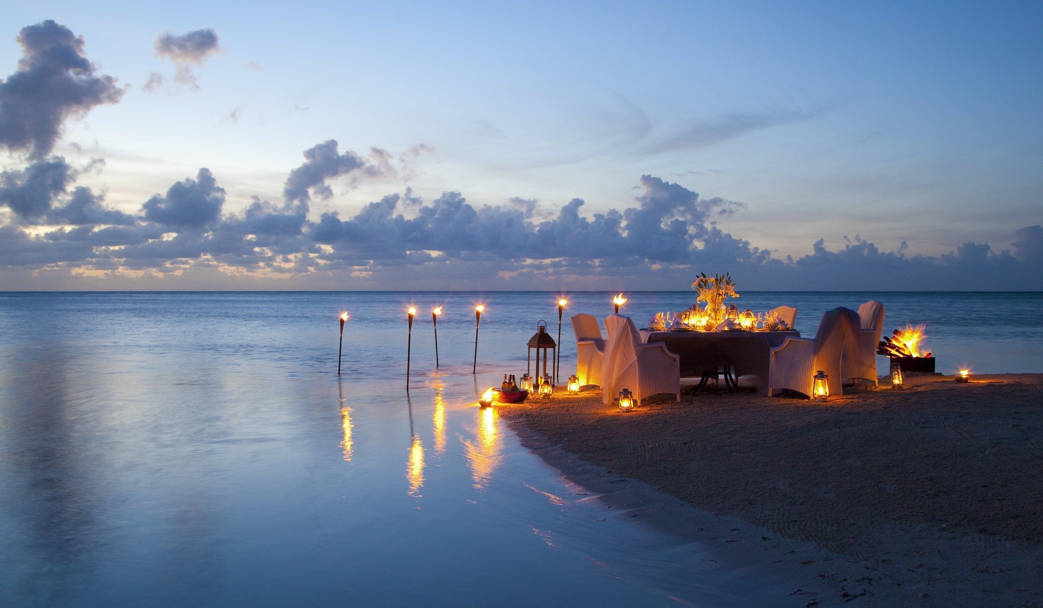 night candles dinner beach ocean romance sunset romantic view