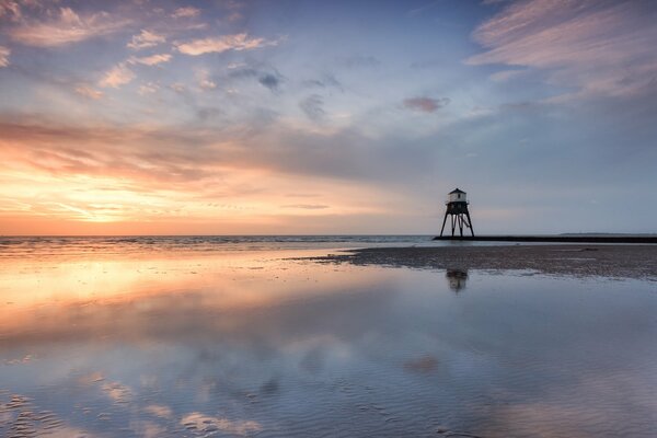 The landscape of the sea, the reflection of clouds in it