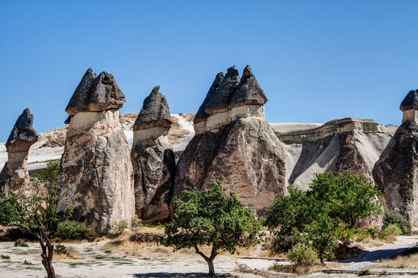 Ungewöhnliche Felsen in Kappadokien