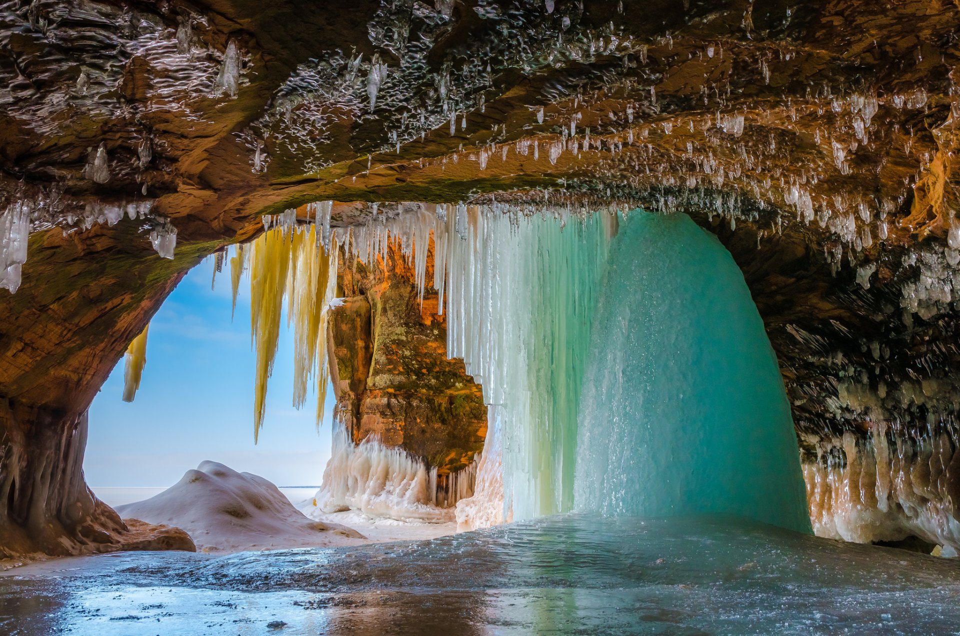 ciel grotte roches glace glaçon