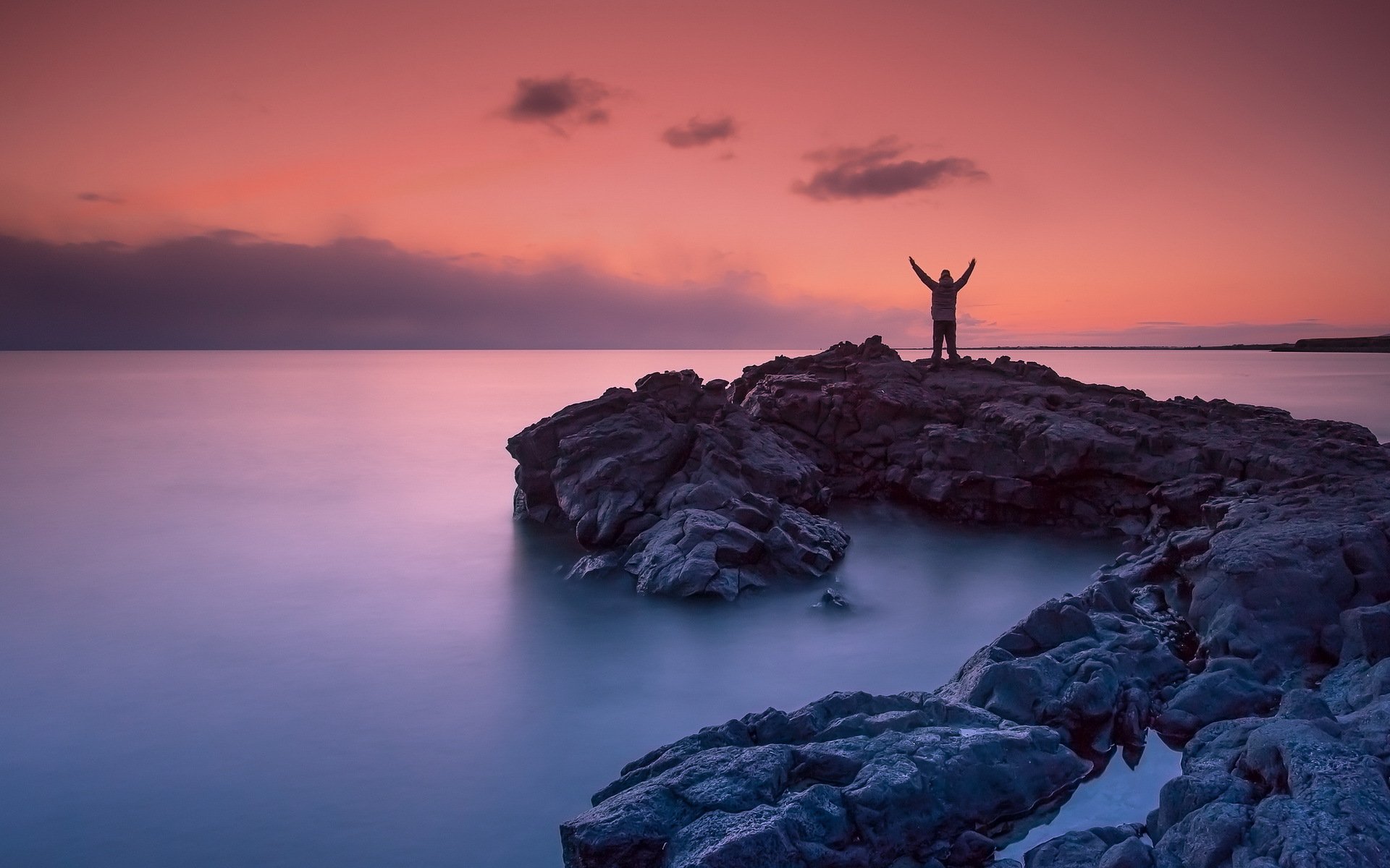 coucher de soleil mer homme paysage