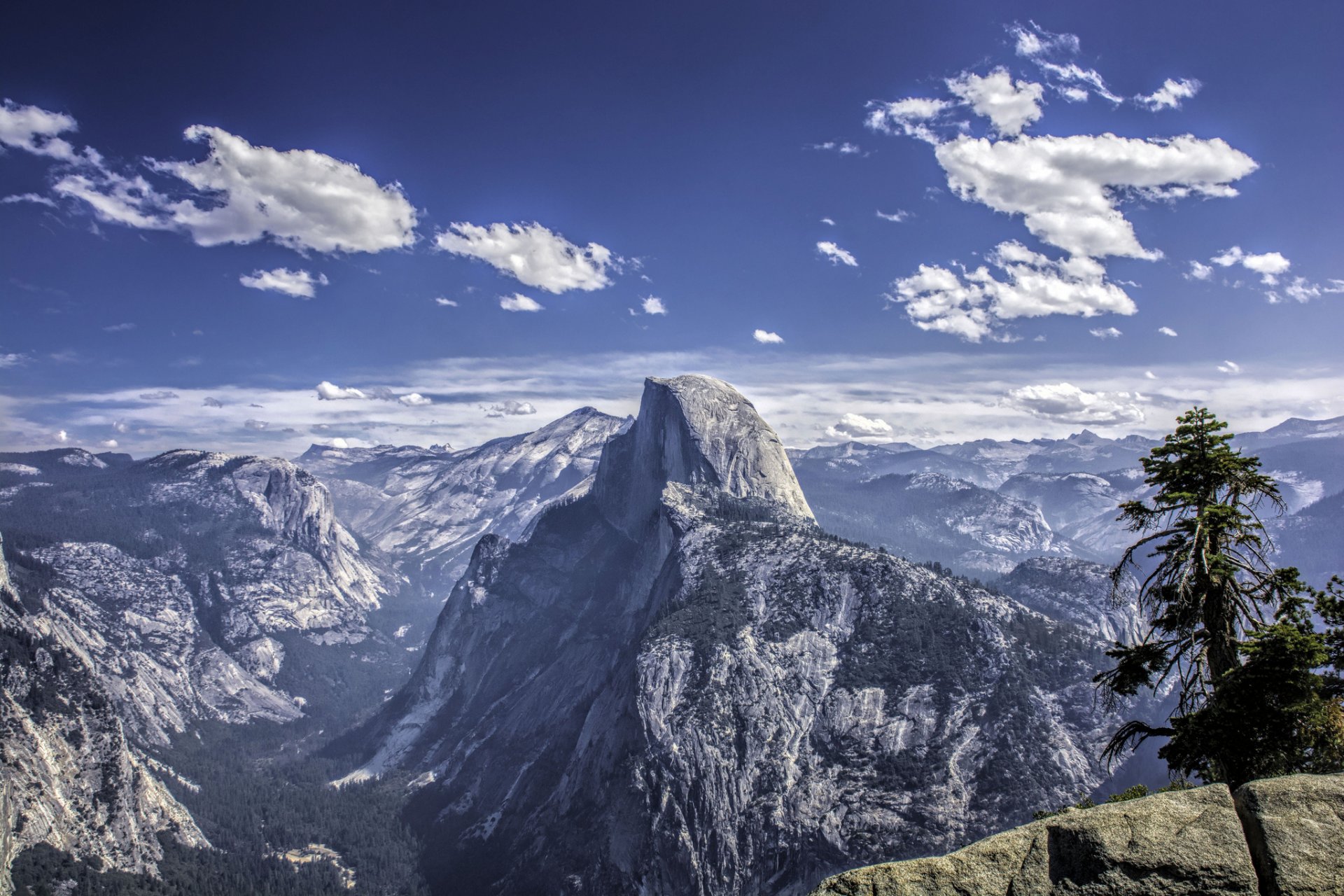 yosemite national park kalifornien usa berge felsen himmel wolken baum tal schnee