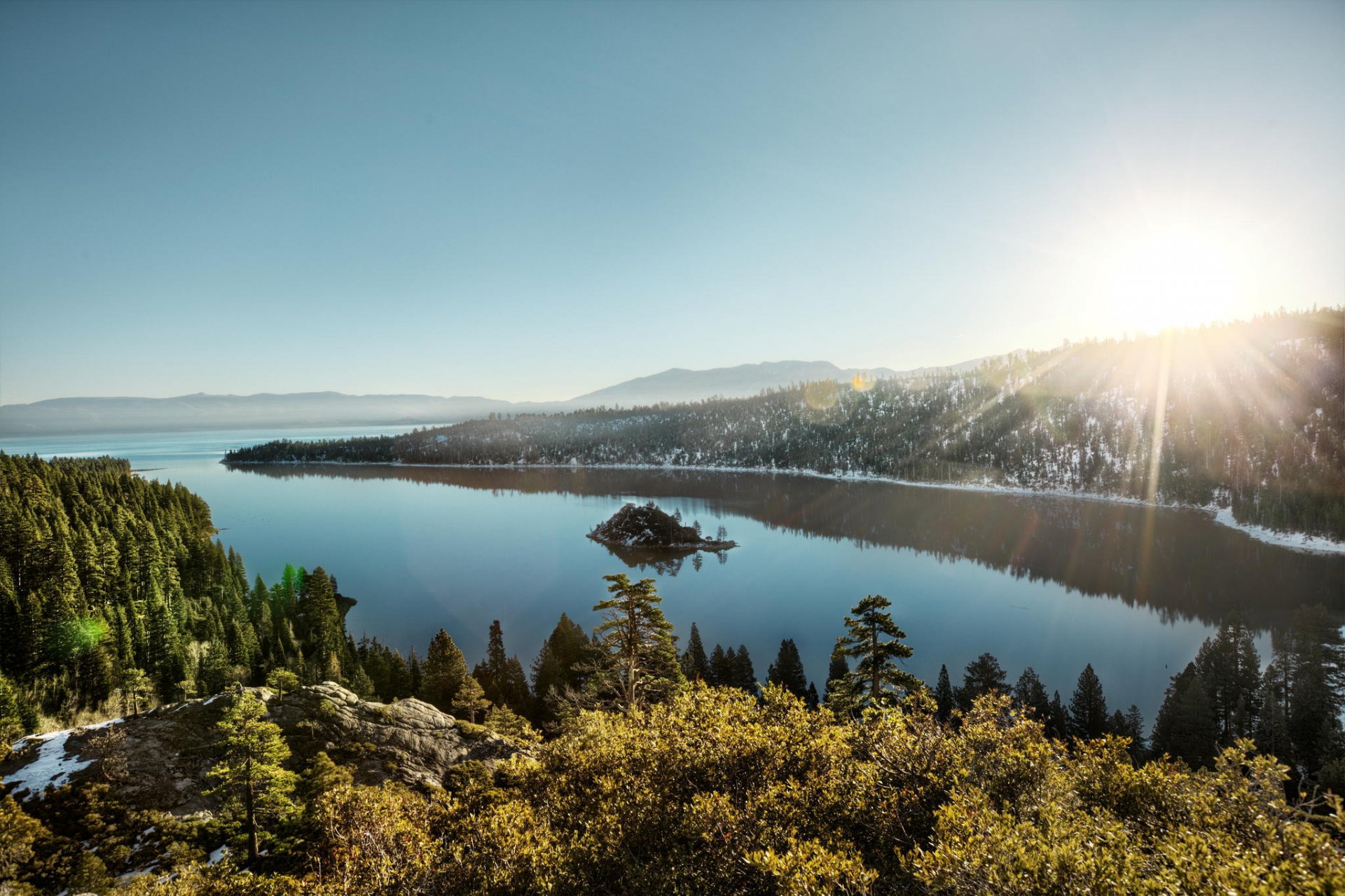 lac montagne forêt île hiver
