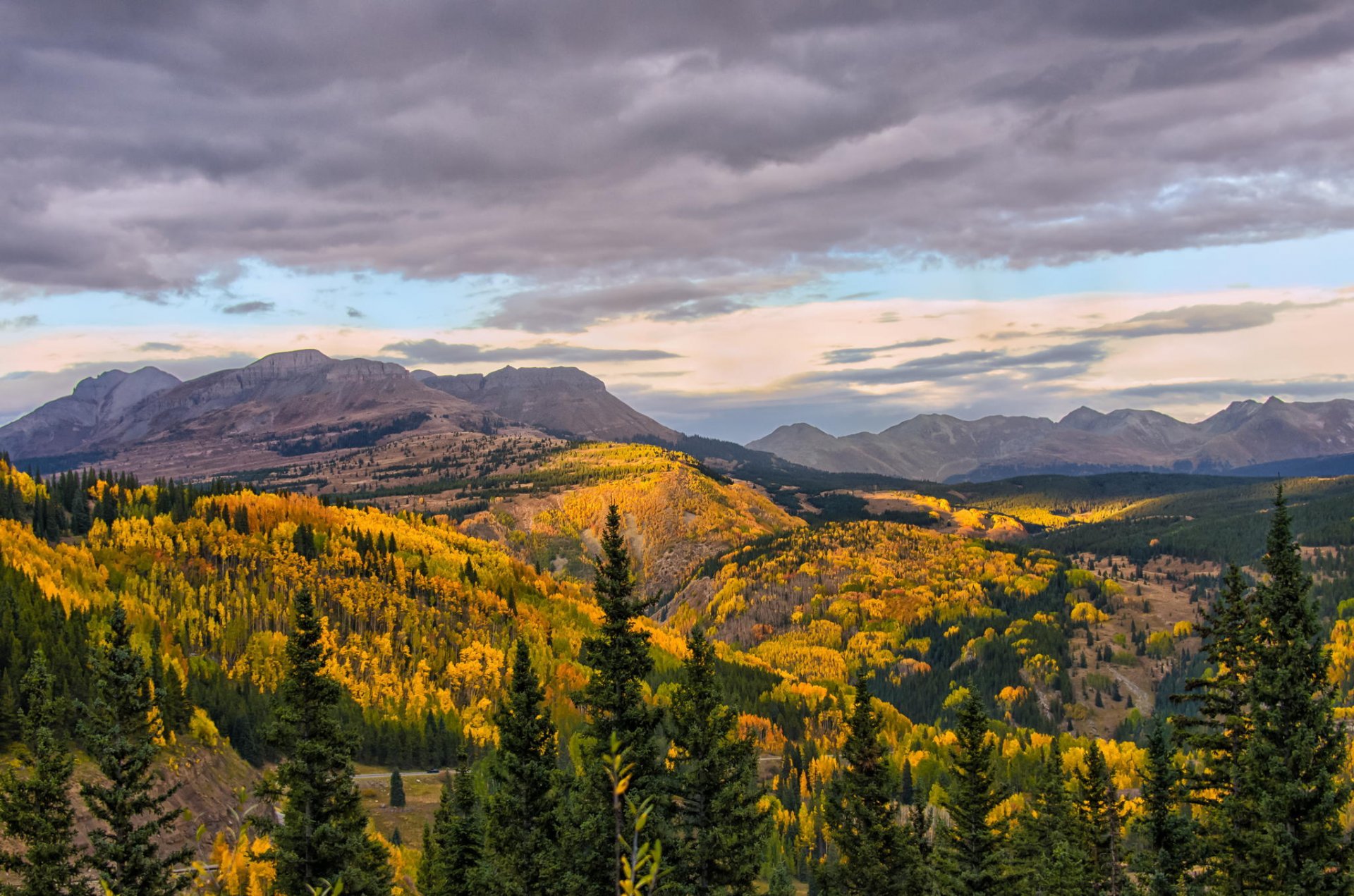 natur berge wald bäume herbst