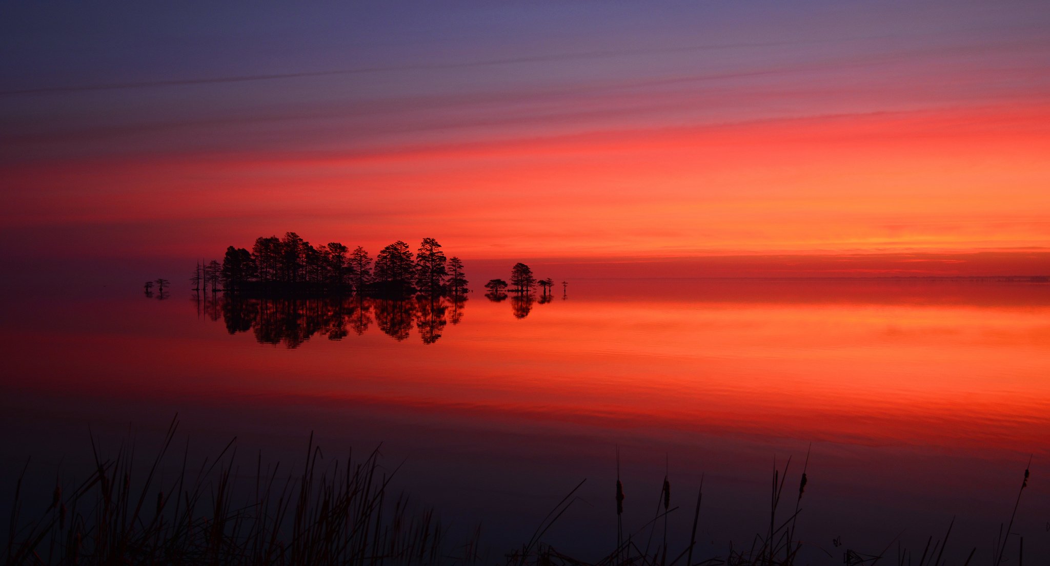 himmel wolken sonnenuntergang glühen see insel bäume