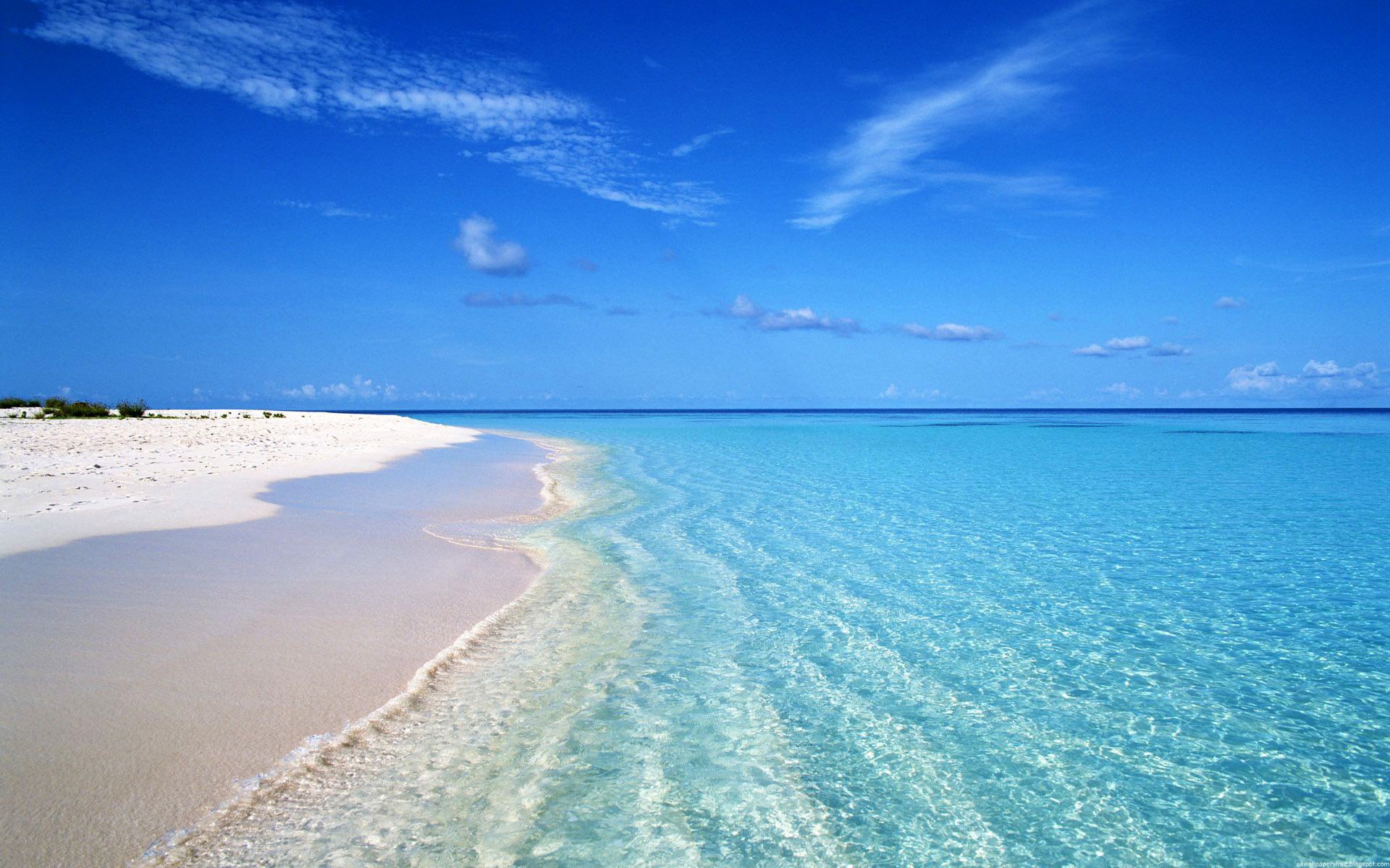 mer ciel eau nuages côte sable paysage paradis paix repos