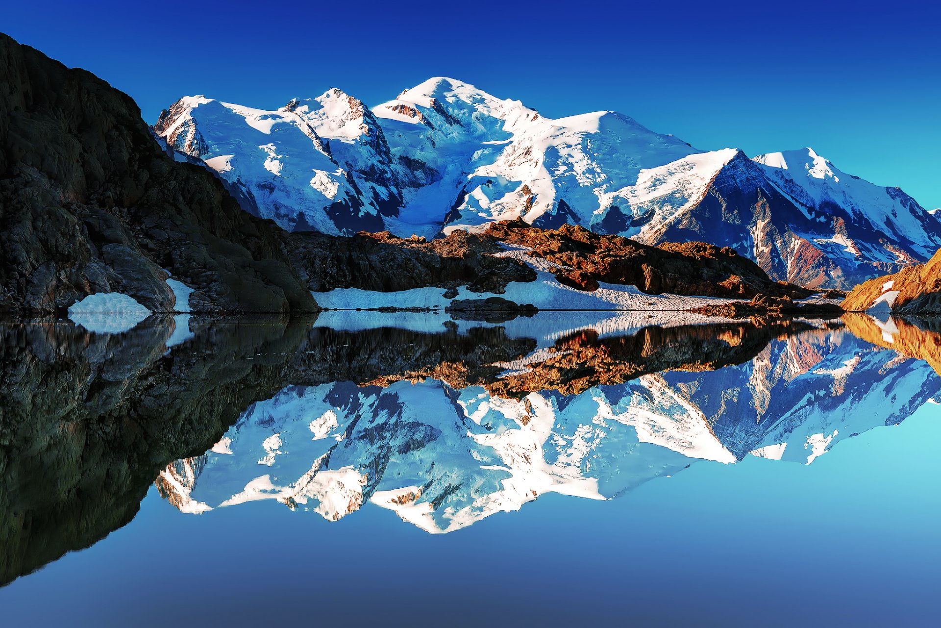 france alpes françaises montagne mont blanc montagne blanche lac réflexion miroir