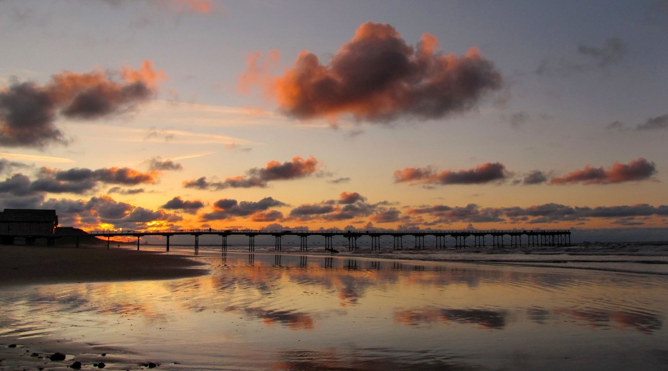 natur landschaft brücke hütte sand meer wasser himmel wolken hintergrund tapete widescreen vollbild widescreen widescreen