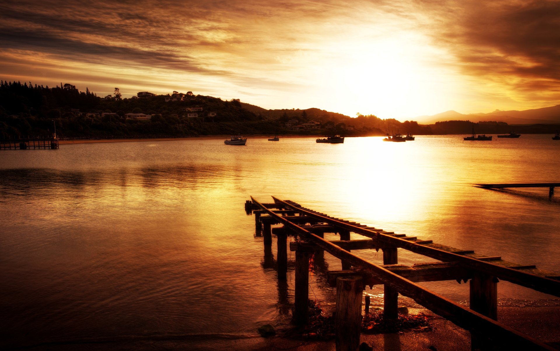 natur meer wasser schiffe schiff boote brücke berge himmel hintergrund tapete widescreen vollbild widescreen widescreen