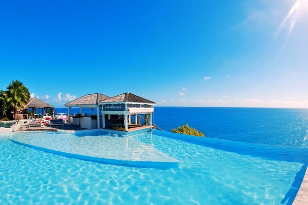 Océan, journée chaude, île des Maldives