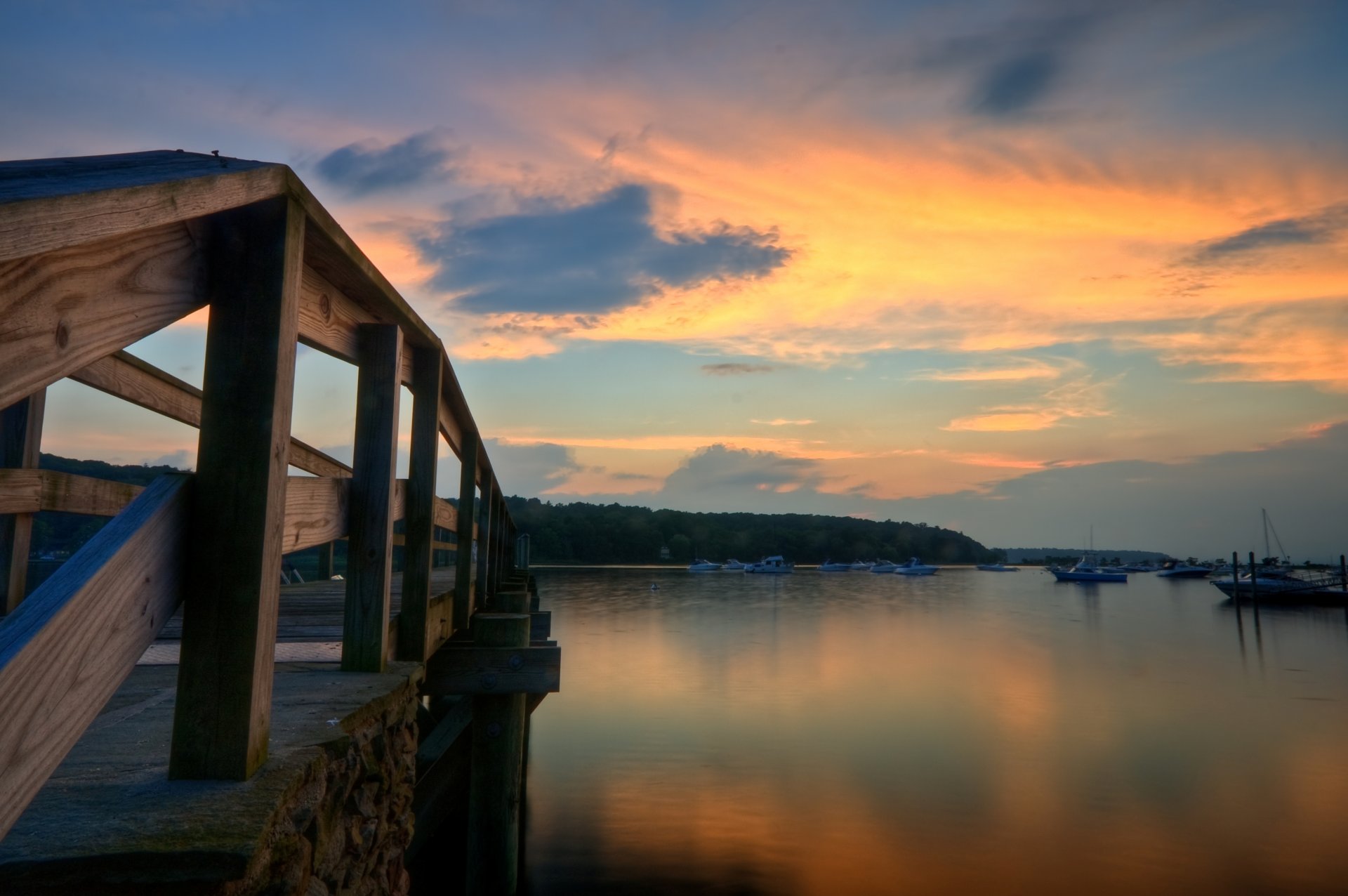 natur meer wasser brücke zaun baum bretter schiffe schiff bäume laub himmel wolken hintergrund tapete widescreen vollbild widescreen widescreen